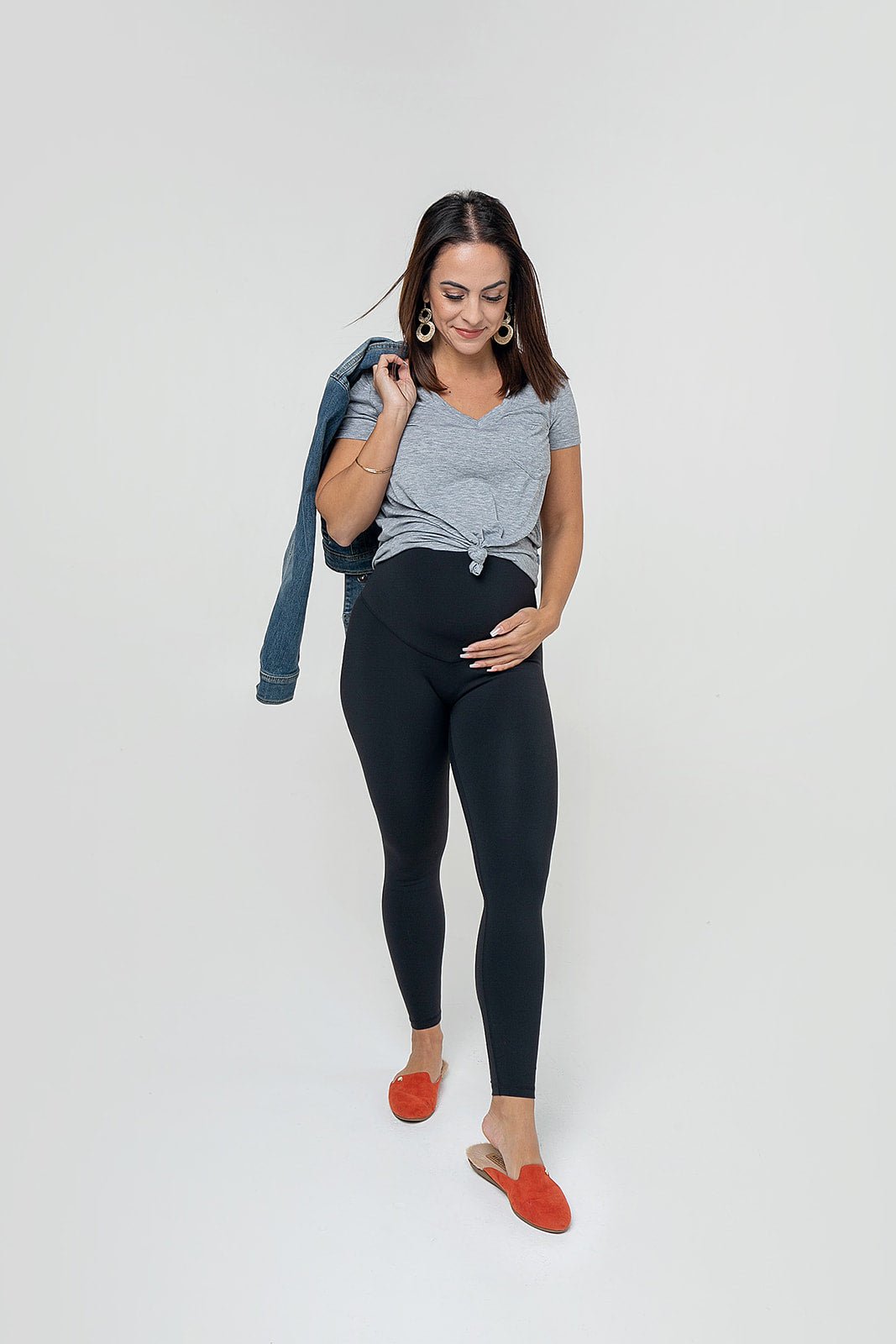 Best maternity leggings, comfortable maternity top. 